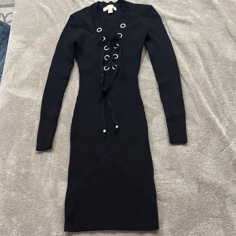 MK - Black Lace-Up Ribbed Long Sleeve Dress